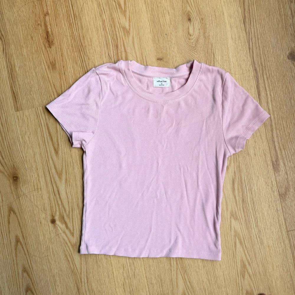 Aritzia Wilfred Light Pink Short Sleeve Tee